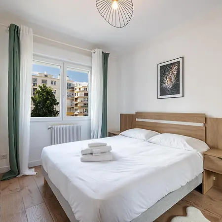 Le Marly - Happy Daire *