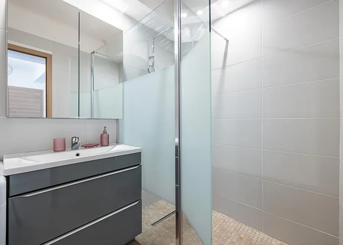 Apartment Le Marly - Happy